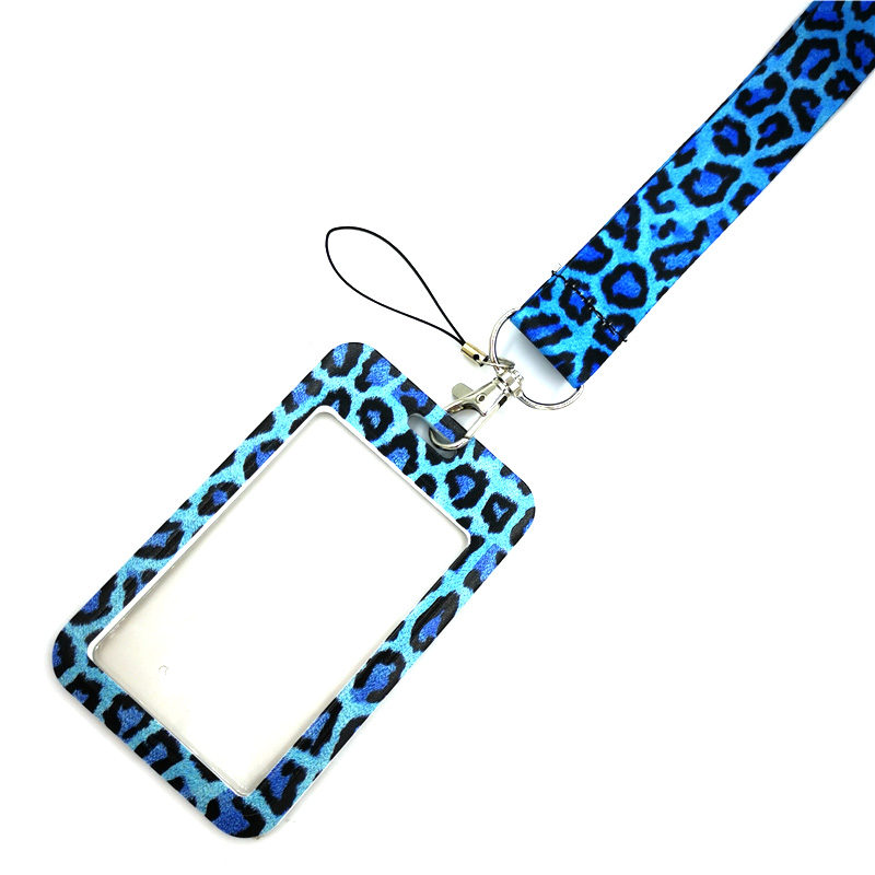 Blue Leopard Print Key lanyard - Home Gym Aesthetic recension och pris